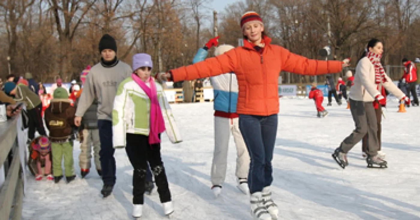 Iaşi: Patinoar în Tudor, gata până în decembrie