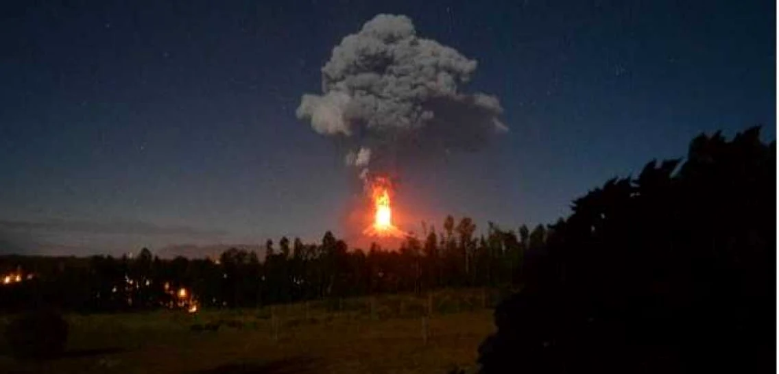 Eruptie vulcanica in Chile FOTO BuzzFeed/Twitter