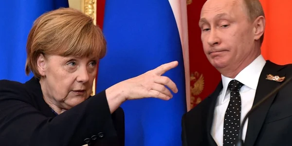 Angela Merkel si Vladimir Putin FOTO AP 