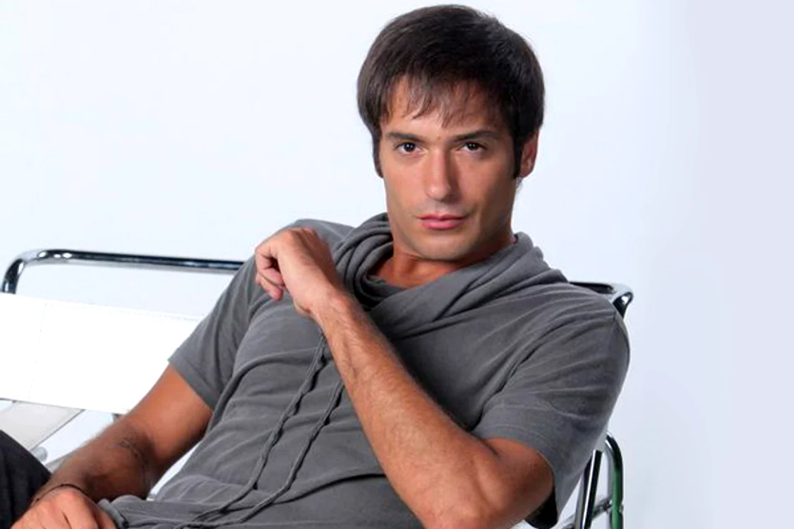 
    Radu Vâlcan  