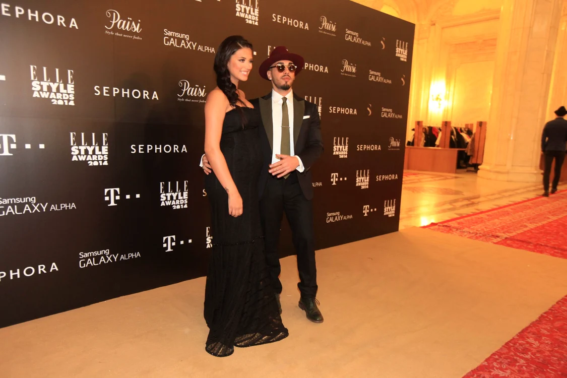 Alex Velea şi Antonia urmează să devină părinţi în următoarele două luni