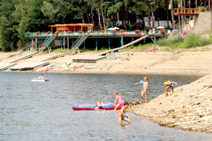 Reşiţa: Ruşii de la TMK le-au lăsat turiştilor apa