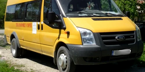 microbuz scolar foto adevarul png