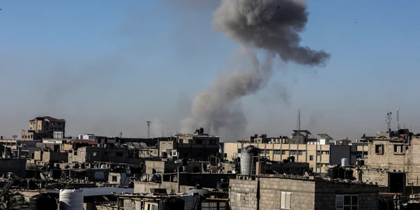 Bombardament israelian la Rafah, în sudul Fâșiei Gaza FOTO PROFIMEDIA