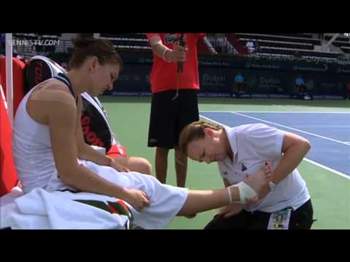 
    Tendonul lui Ahile îi dă bătăi de cap Simonei  