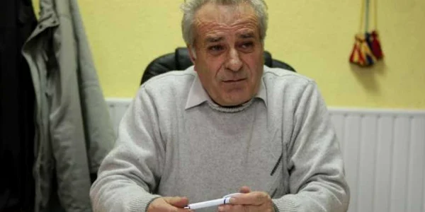 Dumitru Diaconu spune că în Amărăştii de Sus sunt înregistraţi mai mulţi morţi decât sunt în realitate. 