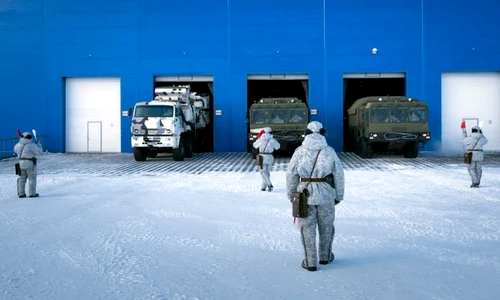 rusia baza arctica/FOTO:X