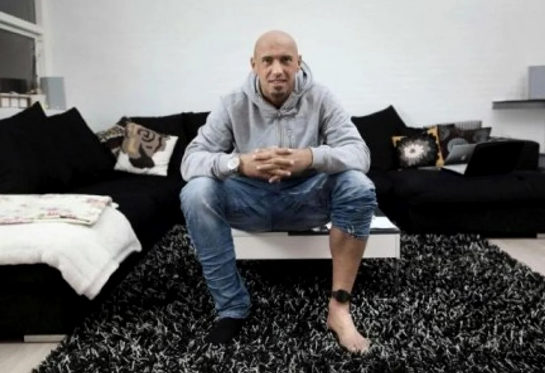 
    Arek Onyszko  