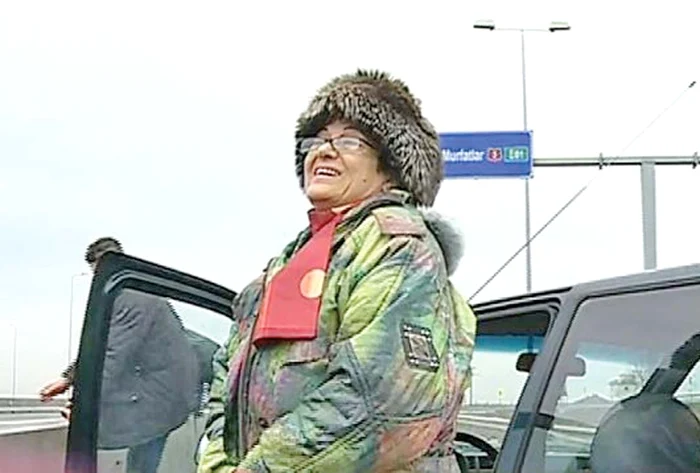 
    Autoturismul  Tico era la  un pas să se  răstoarne  