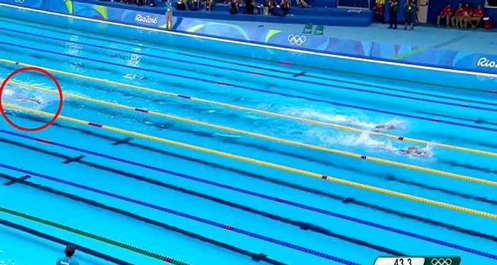 Robel Kiros Habte a terminat cursa cu jumătate de bazin în urma celorlalți