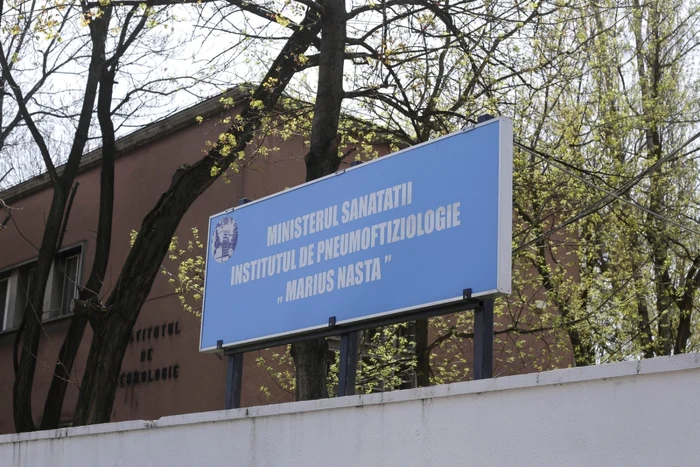 La Institutul ”Marius Nasta” din Bucureşti, o asistentă medicală şi-a infectat colegele cu Covid-19