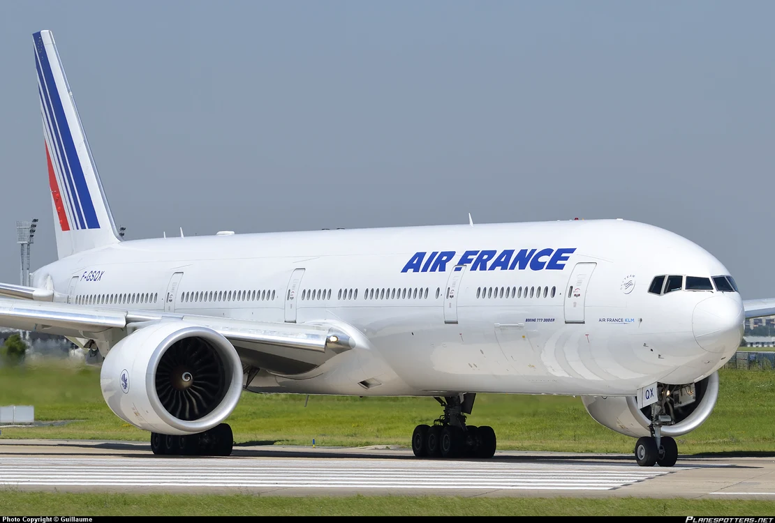 
    Greva de la Air France durează o săptămână  