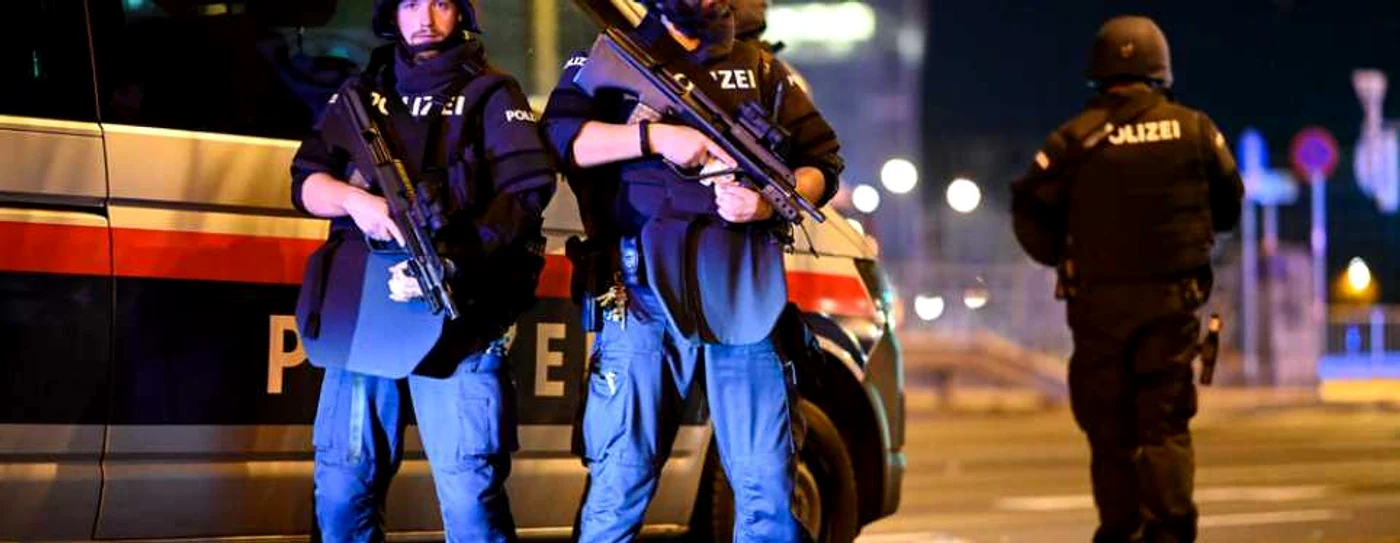 În atacul terorist de la Viena au murit patru persoane. FOTO: EPA EFE