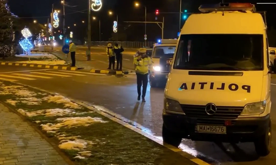 Tuburile cartușelor erau împrăștiate peste tot imediat după incident FOTO: newsbucovina.ro