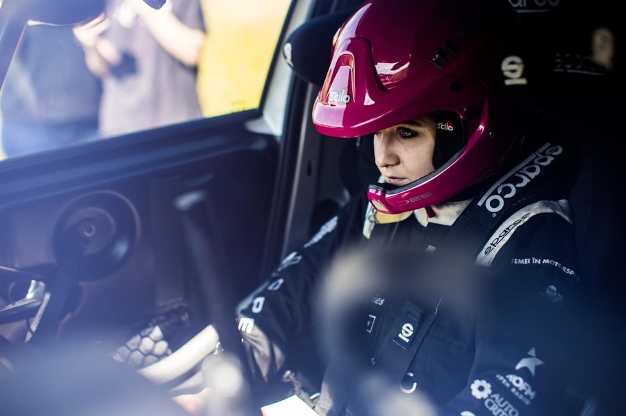 Cristiana Oprea, prima româncă pilot în campionatele europene și mondiale de raliu: „M-am lovit de multe stereotipuri”
