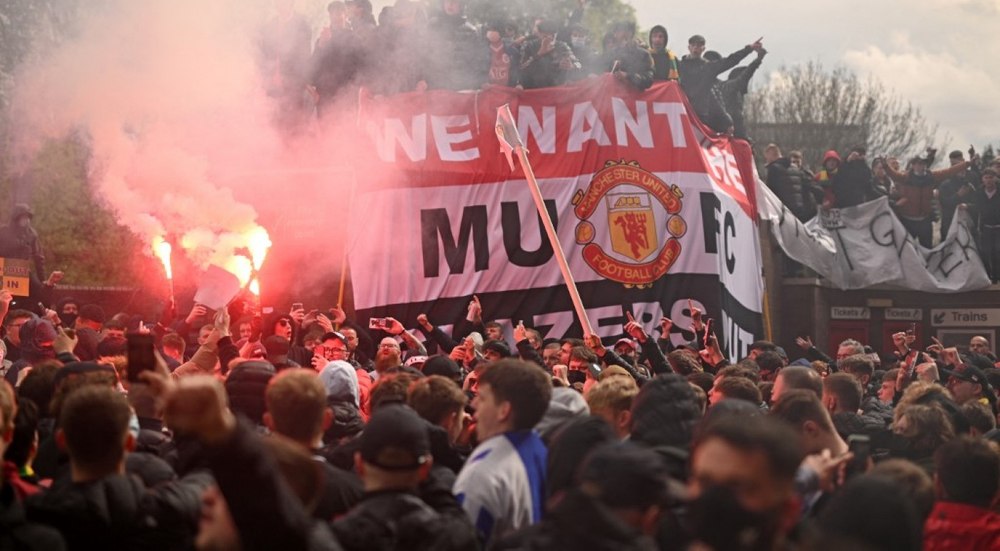 Arbitru român trimis să împartă dreptatea la meciul echipei Manchester United din Liga Europa
