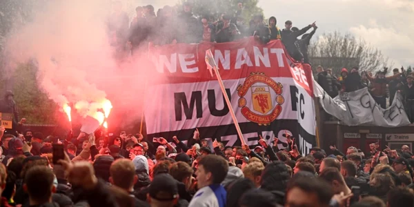 fani manchester united protest foto Oli SCARFF / AFP