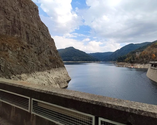 Lacul Vidraru Foto Pixabay (3) jpg