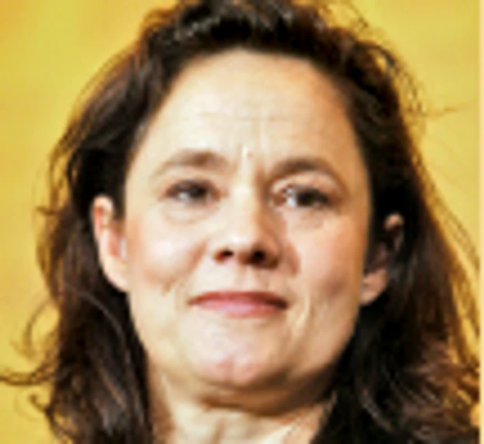 Pernilla August