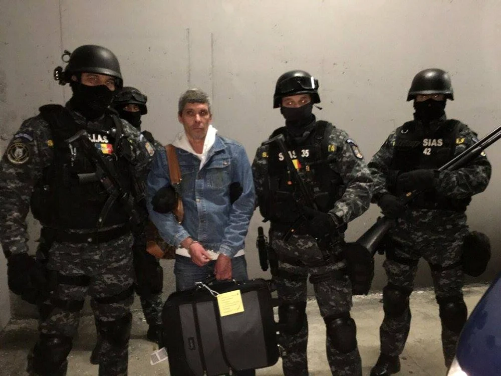 Vasile Miron a fost preluat de brigada specială de pe aeroportul din Otopeni