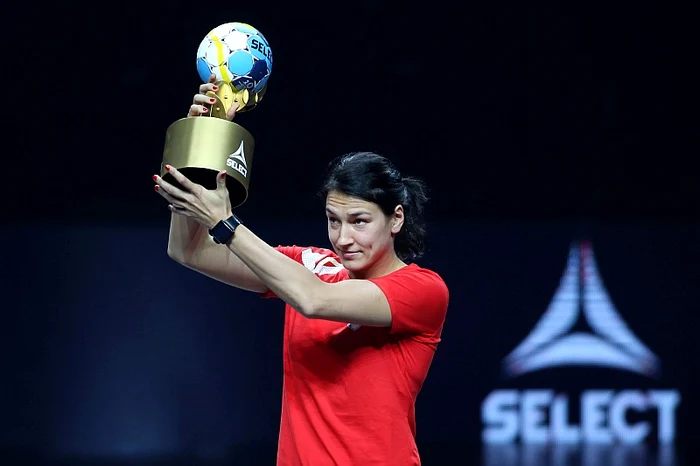 Cristina Neagu a marcat 49 de goluri în ediția 2018/2019 a Ligii CampionilorFoto: sportpictures.eu
