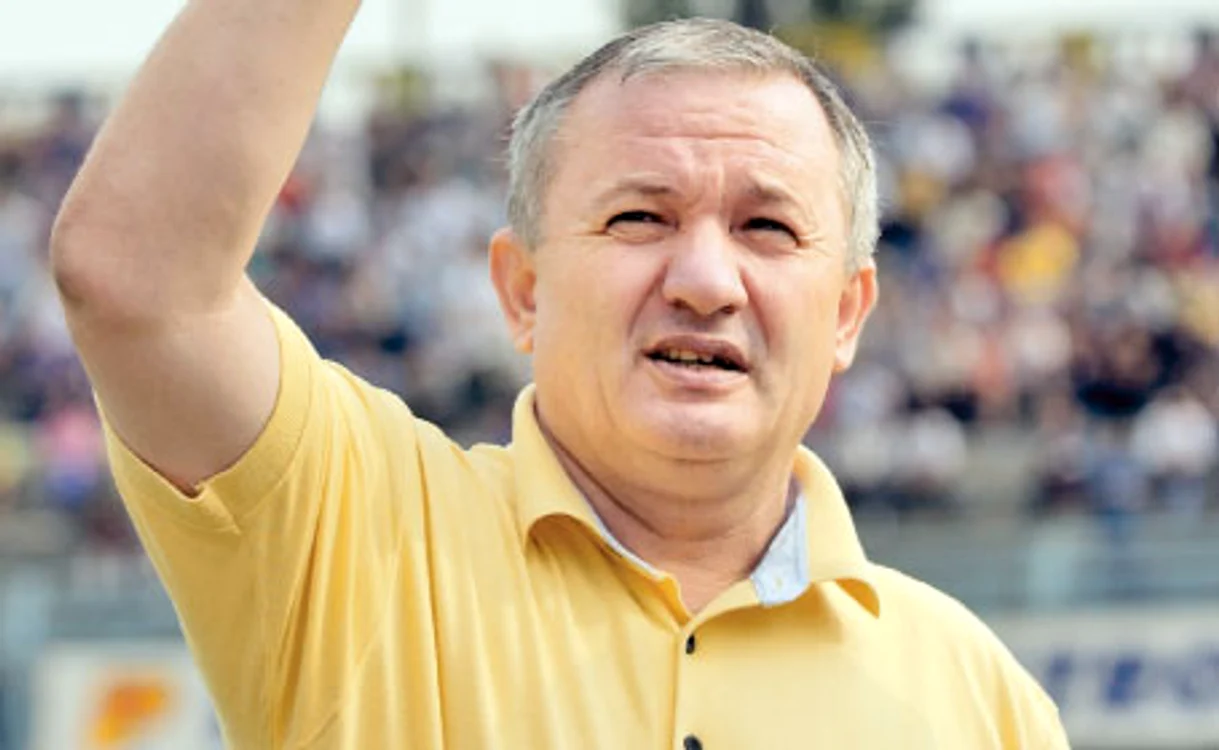 Porumboiu este dezamăgit de evoluţia echipei sale