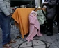 Ucrainencele fug din calea ororilor războiului încercând să-şi salveze copiii FOTO EPA-EFE