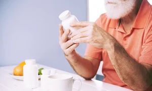 Suplimente medicale pentru varstnici Foto Freepik com jpg