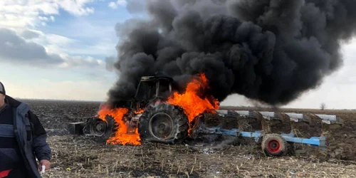 incendiu tractor