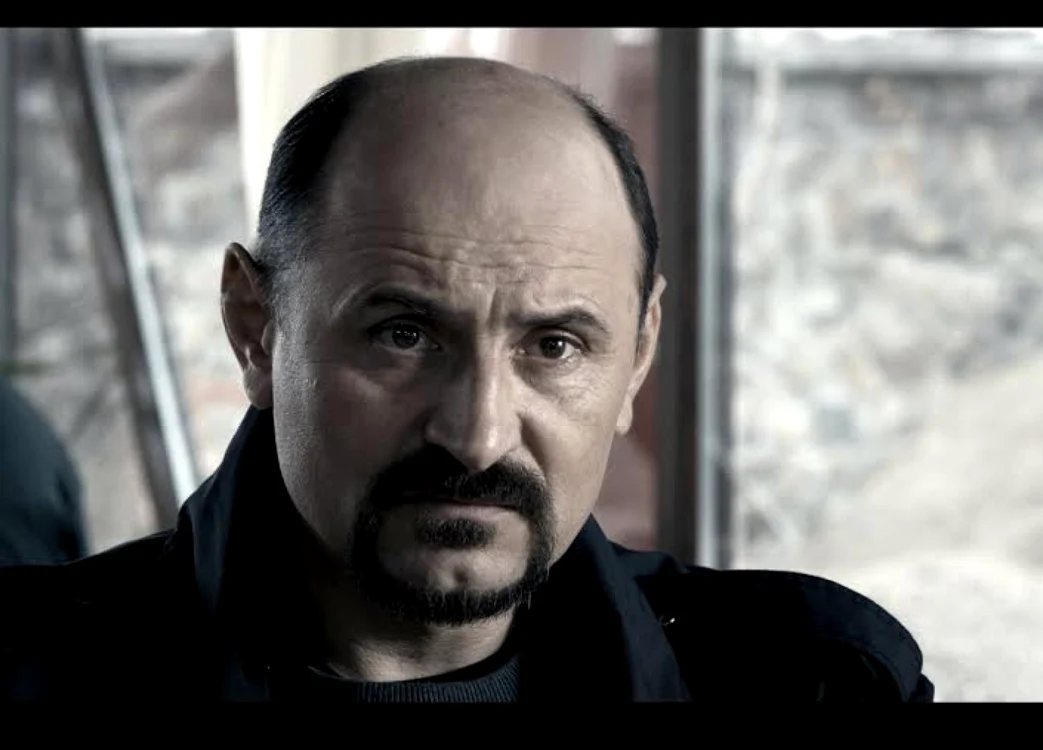 Actorul Valeriu Andriuţă