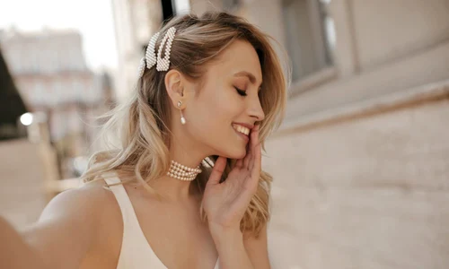 Ce bijuterii porți la următorul eveniment Iată ce tip de bijuterii poți purta în funcție de evenimentul la care participi pentru a fi mereu în ton cu atmosfera din jurul tău! jpg