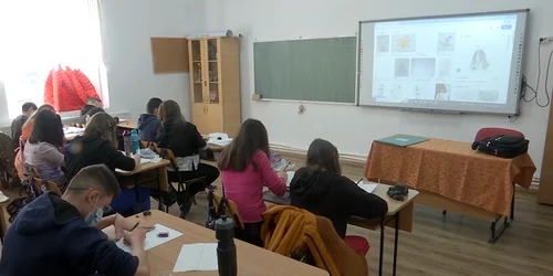 BZ GRIPA SCOALA mp4 thumbnail png