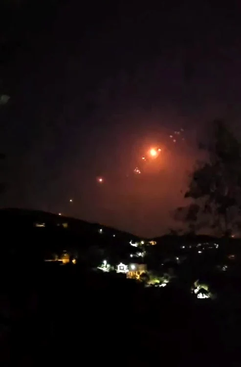 Hezbollah a lansat vineri un baraj de rachete asupra Israelului FOTO PROFIMEDIA