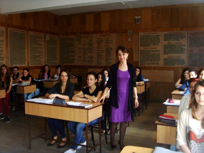 Calitatea actului de predare ar fi mai bună într-un sistem care necesită un număr mai mic de profesori FOTO: Adevărul