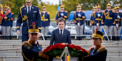 Nicușor Dan la ceremonia de comemorare a victimelor Holocaustului  foto FB jpg