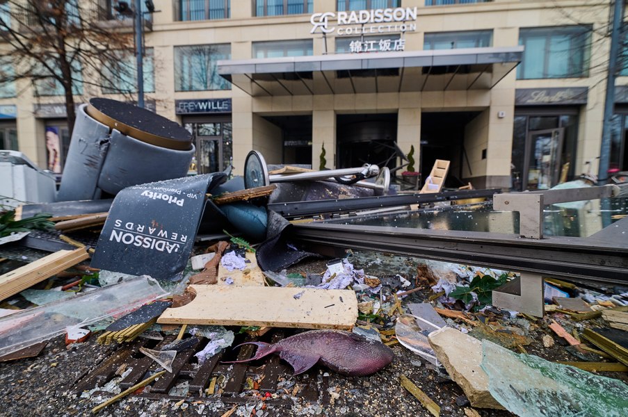 Concluziile preliminare din raportul experților, în privința exploziei acvariului din Berlin. „Nicio dovadă de influență externă” VIDEO