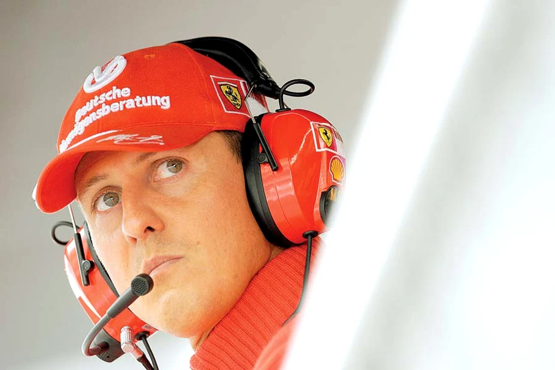 
    Schumacher (Fotografii: reuters)  