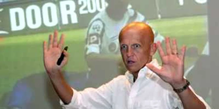 Pierluigi Collina e șeful arbitrilor la CM Qatar 2022. Captură TV