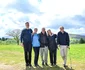Regele Philippe cu Regina Mathilde și copiii lor pe El Camino de Santiago de Compostela. FOTO: Casa Regală belgiană