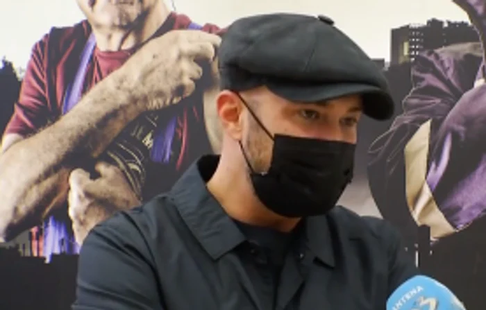 
    Mihai Bendeac s-a vaccinat cu serul AstraZenecaFoto: Captură Video  