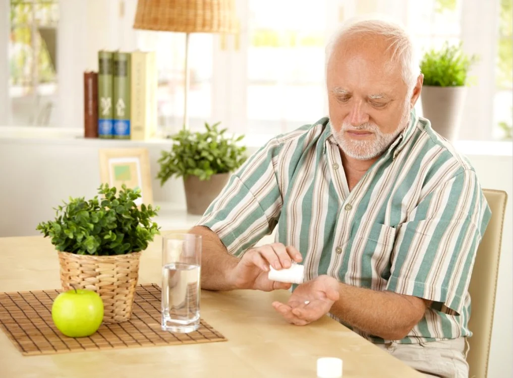 Majoritatea medicamentelor de generaţie nouă
se administrează într-o singură doză pe zi, pe cale orală, timp de 12-24 de
săptămâni FOTO Shutterstock