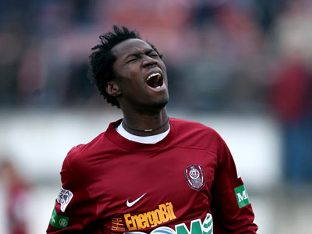 
    Lacina Traore  