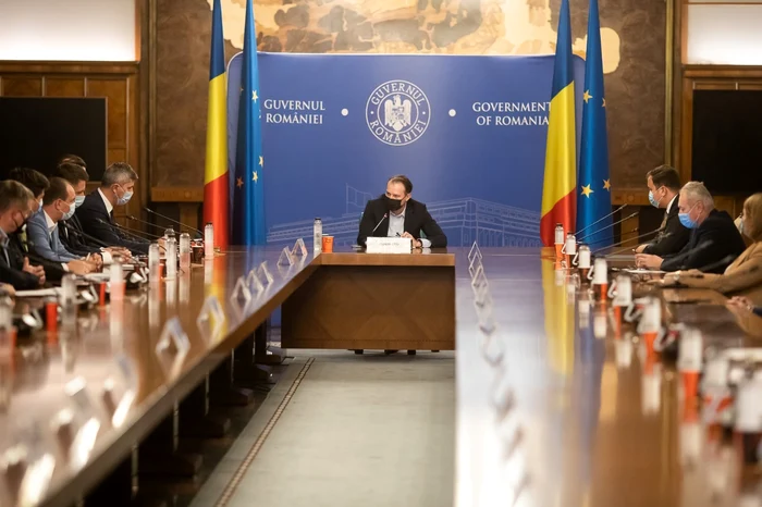 Premierul a postat un mesaj și ep pagina sa de InstagramSursa foto: Instagram/Florin Cîțu