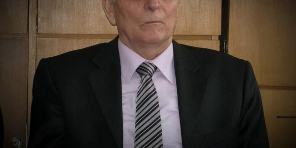 Alexandru Popescu - Mihăeşti - profesor universitar doctor_filolog_lingvist_psihopedagog_scriitor şi publicist vâlcean Foto Arhiva Florin Epure
