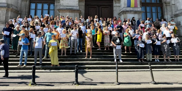 FOTO Facebook / Sindicatul Național al Grefei Judiciare Dicasterial - Filiala București