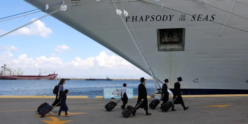 O navă ce evacuează americani din Israel a plecat din portul Haifa FOTO EPA-EFE