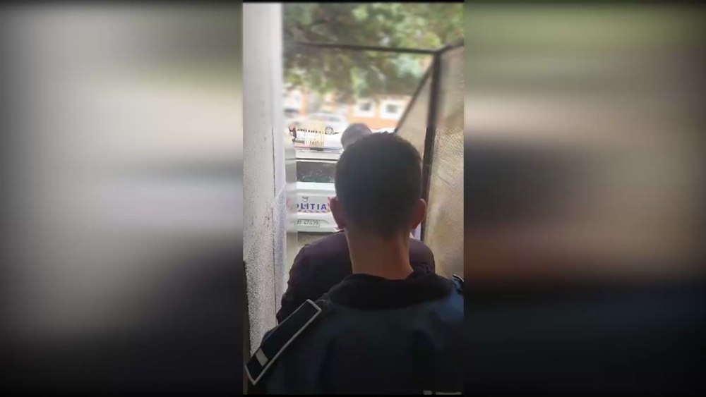 Meseriași pedepsiți pentru că au cerut mai mulți bani. Lipsire de libertate, șantaj, tâlhărie, ingredientele unei înțelegeri picate