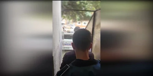 Bărbați arestați caz tâlhărie Bălteni, Olt mp4 thumbnail png