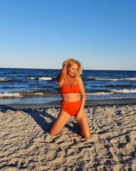 Dana Savuica tribut Marilyn Monroe pagina personala (5) jpg