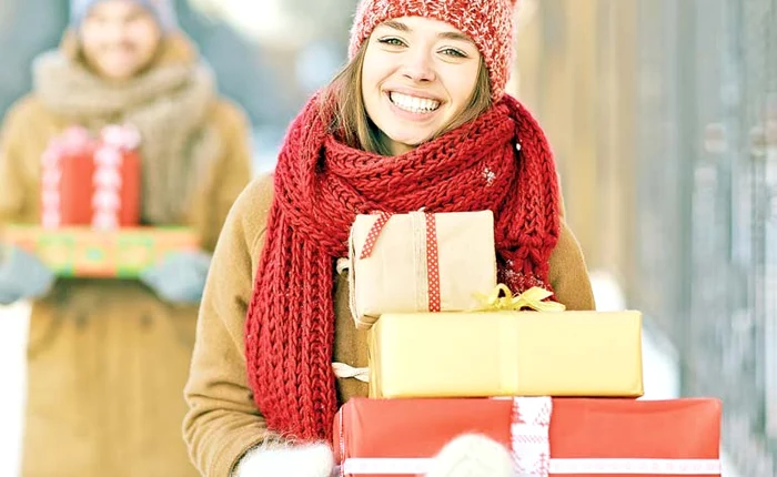 În perioada următoare te poţi transforma şi tu în ajutorul lui Moş Crăciun